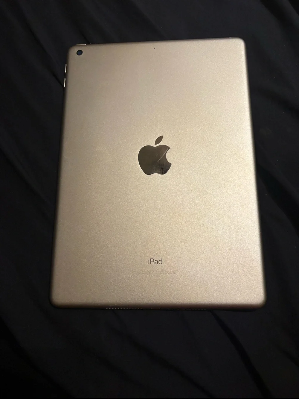 Apple iPad 5th Generation 32GB Wi-Fi Rose Gold